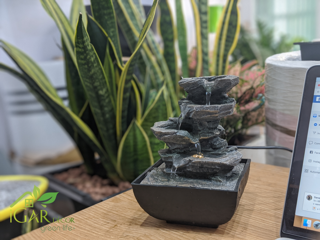 đài phun nước mini