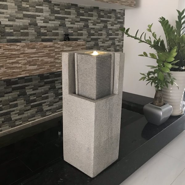 Đài phun nước composite Esteras Apuro