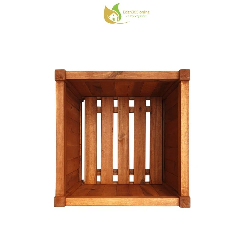 Chậu gỗ tràm tự nhiên hình vuông 32x32x32cm - ảnh 3 Chậu gỗ tràm vuông 32x32x32cm nhìn góc nghiêng, vân gỗ tự nhiên